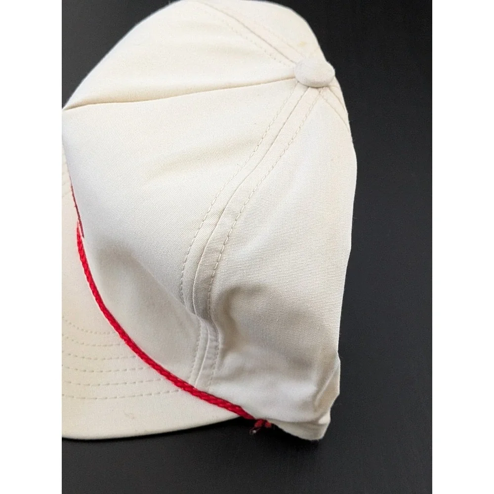 Vintage Red Wing Logo Snapback‎ Hat Cream Off White Swingster OSFM